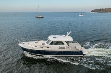 38' Sabre 2015 Yacht For Sale